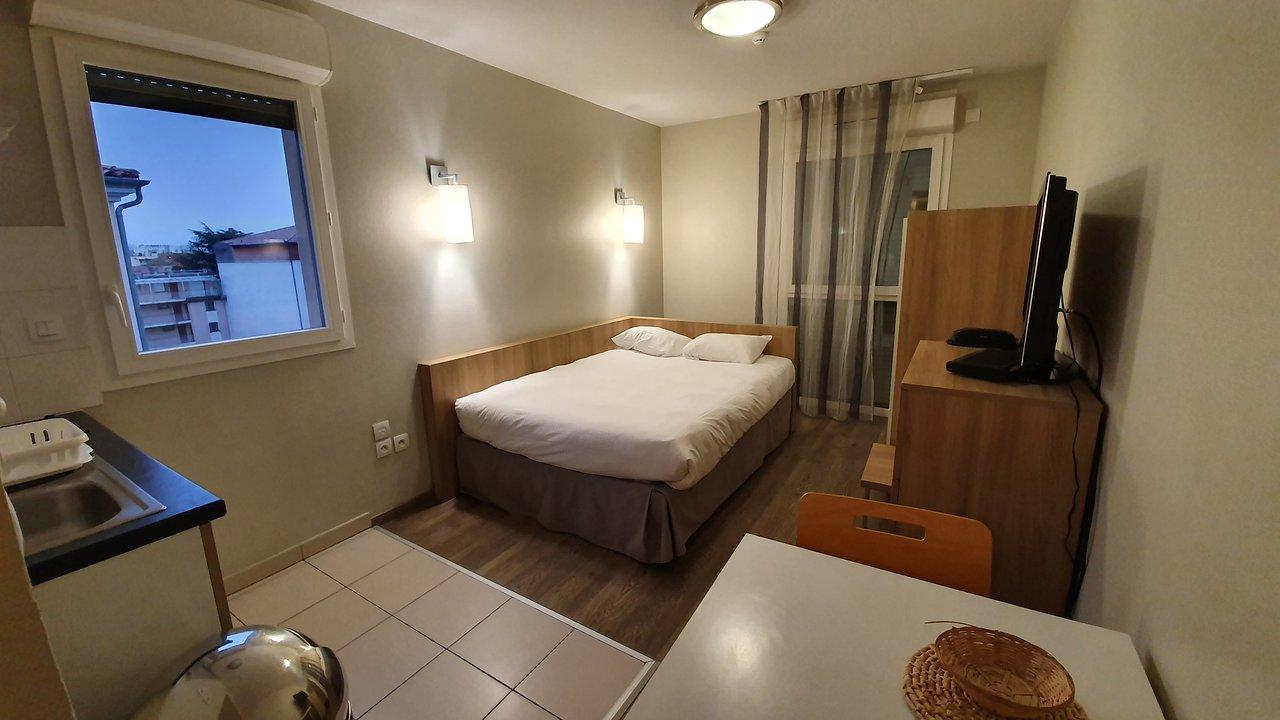 Lagrange Aparthotel Toulouse Saint-Michel Buitenkant foto