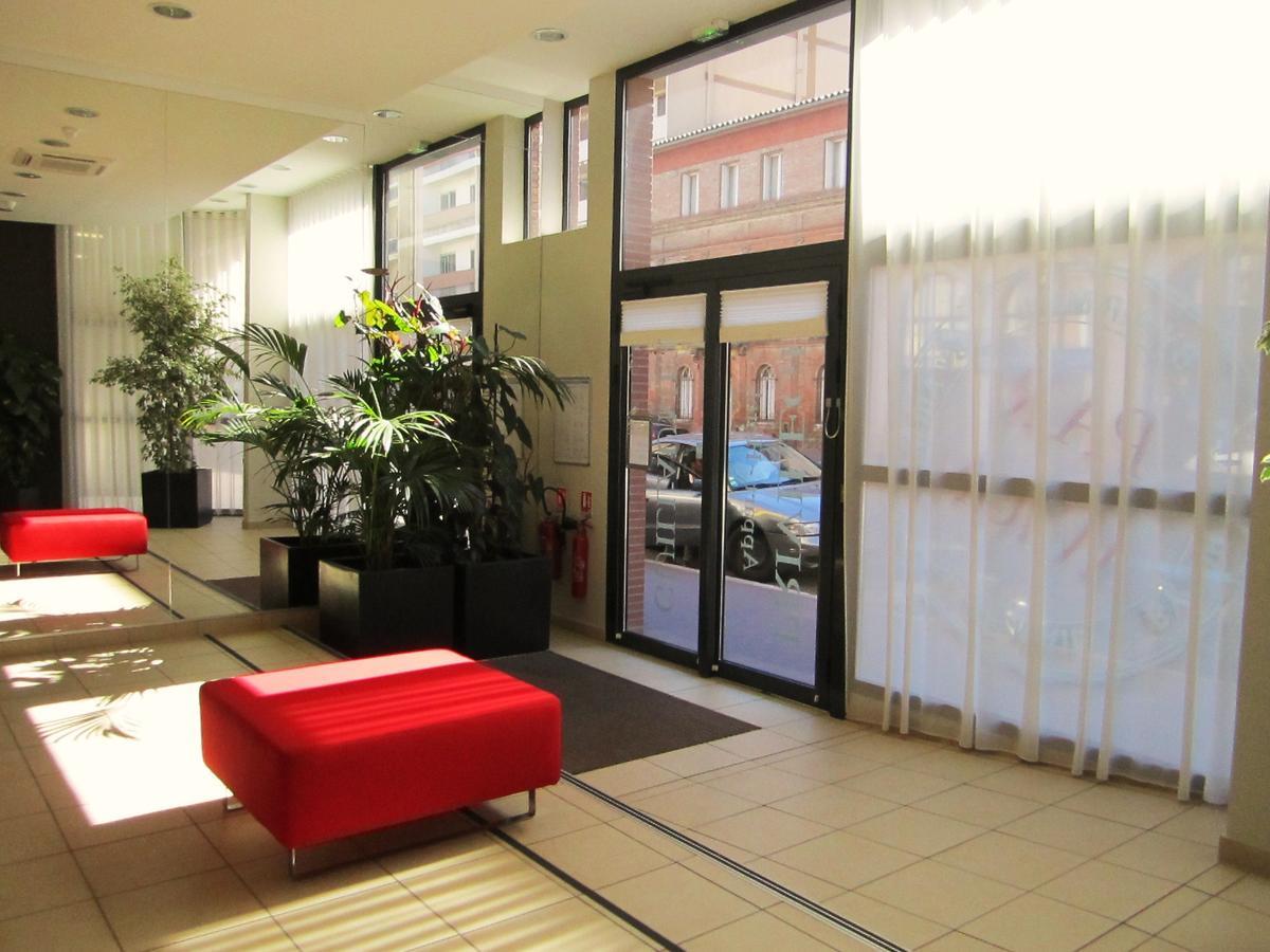 Lagrange Aparthotel Toulouse Saint-Michel Buitenkant foto